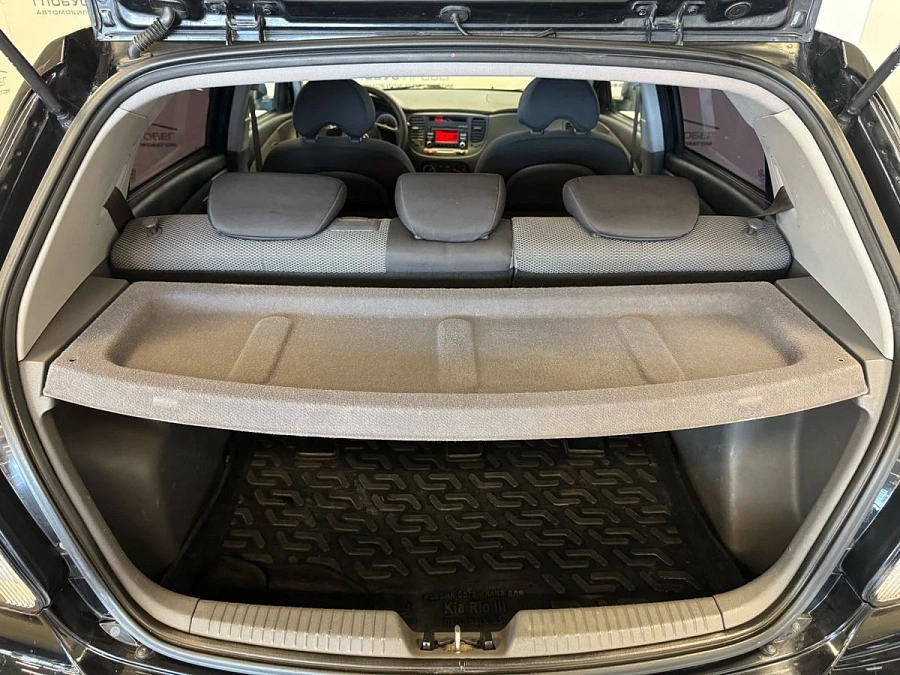 Kia Rio, 2010г., передний привод, механика