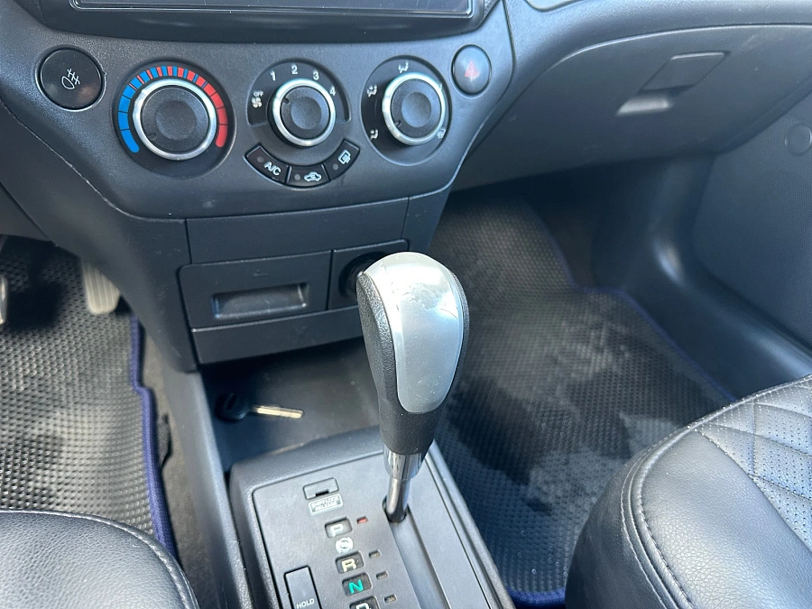 Chevrolet Aveo, 2011г., передний привод, автомат