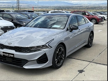 Kia K5, 2021г, передний привод, автомат