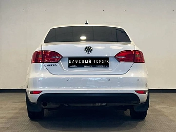 Volkswagen Jetta, 2013г, передний привод, механика