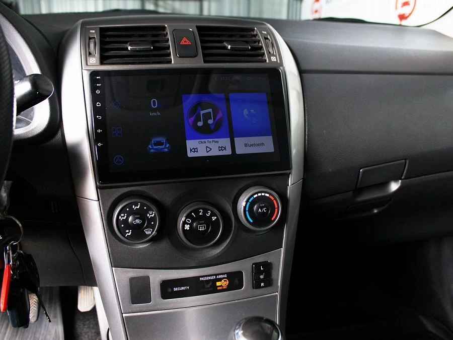 Toyota Corolla, 2012г., передний привод, механика