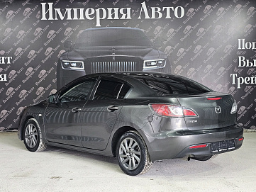 Mazda 3, 2011г, передний привод, автомат