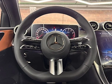 Mercedes-Benz GLC, 2025г, полный привод, автомат