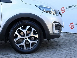 Renault Kaptur, 2016г, полный привод, автомат