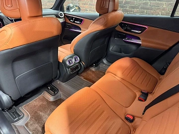 Mercedes-Benz GLC, 2024г, полный привод, автомат