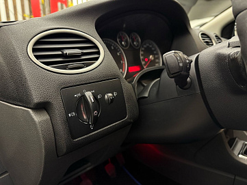 Ford Focus, 2007г, передний привод, механика