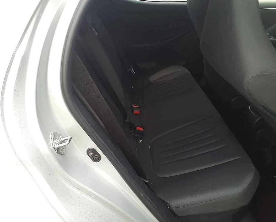 Toyota Yaris, 2022г., передний привод, вариатор