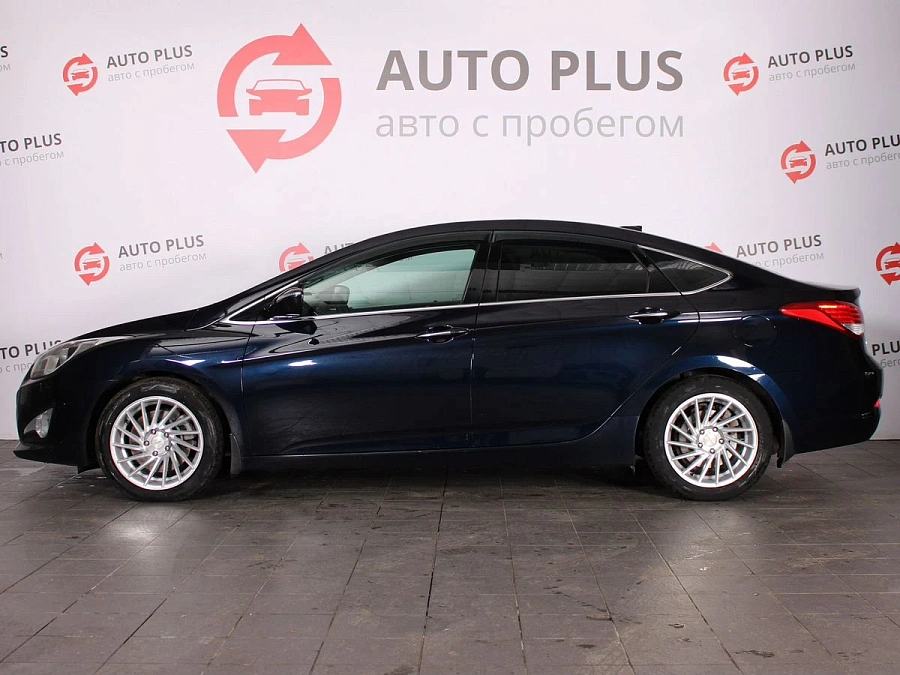Hyundai i40, 2013г., передний привод, автомат