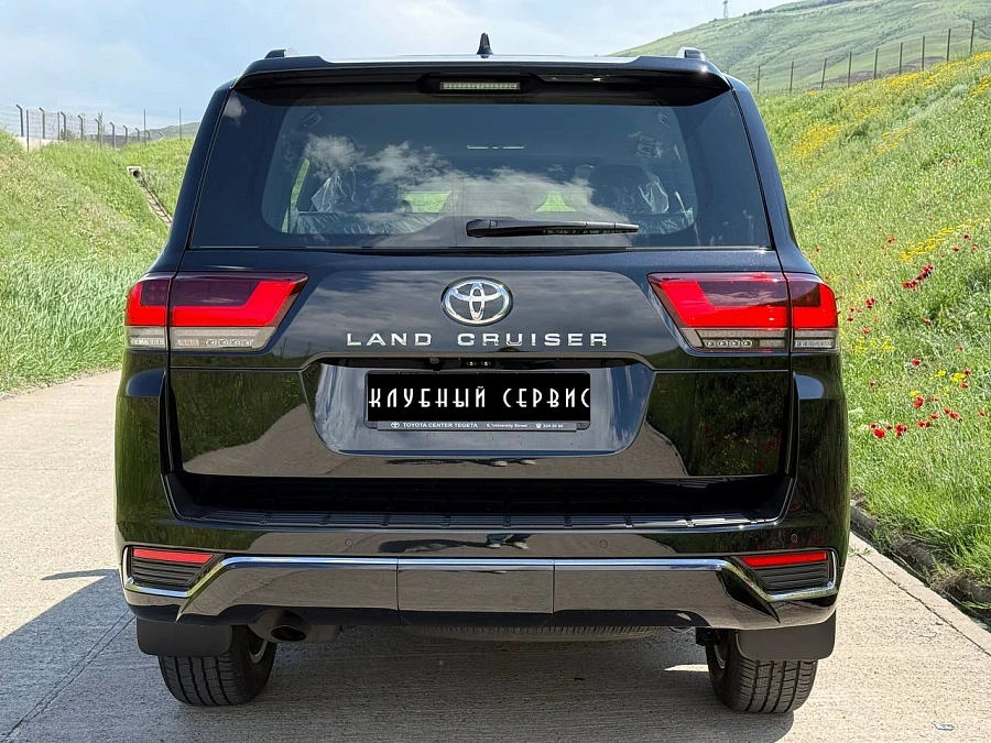 Toyota Land Cruiser, 2026г., полный привод, автомат
