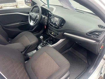 Lada (ВАЗ) Vesta, 2018г, передний привод, механика