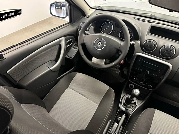Renault Duster, 2012г, передний привод, механика