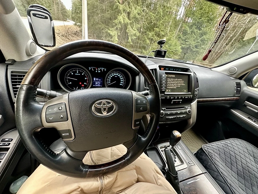 Toyota Land Cruiser, 2008г., полный привод, автомат