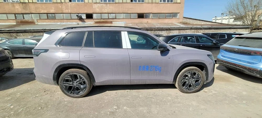 Volkswagen Teramont, 2026г., полный привод, робот