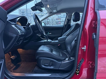 Jaguar E-Pace, 2018г, полный привод, автомат