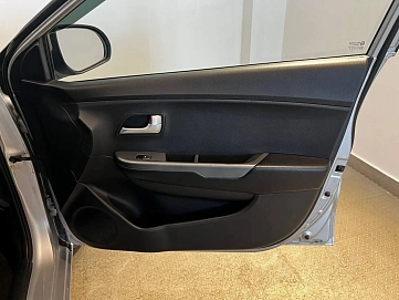Kia Rio, 2014г, передний привод, механика