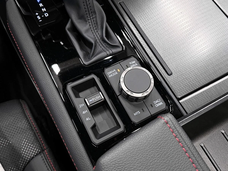 Toyota Sequoia, 2025г., полный привод, автомат