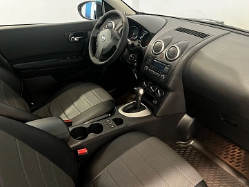 Nissan Qashqai, 2013г, передний привод, автомат
