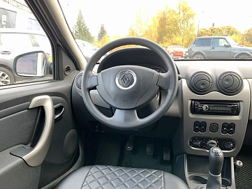 Renault Logan, 2010г, передний привод, механика