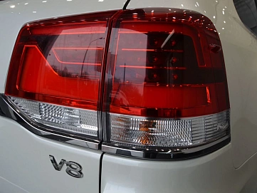 Toyota Land Cruiser, 2017г, полный привод, автомат