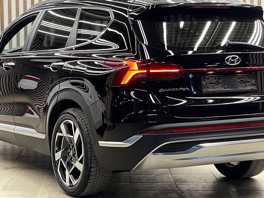 Hyundai Santa Fe, 2020г., передний привод, робот