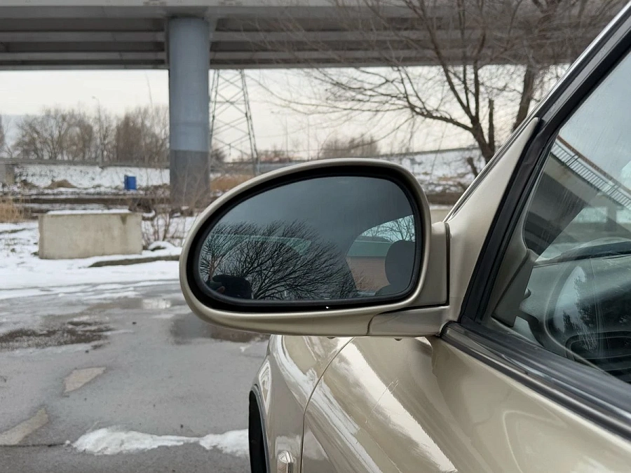 Hyundai Sonata, 2005г., передний привод, механика