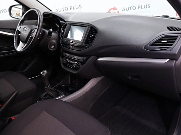 Lada (ВАЗ) Vesta, 2022г, передний привод, механика