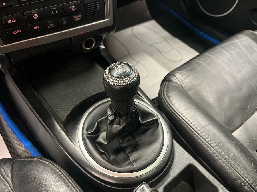 Hyundai Tiburon, 2004г., передний привод, механика