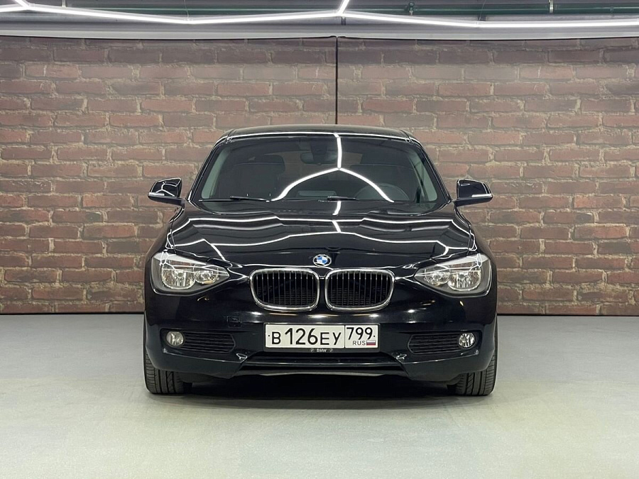 BMW 1 серии, 2013г., задний привод, автомат