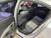 Chevrolet Cruze, 2010г., передний привод, механика