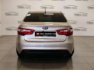 Kia Rio, 2013г., передний привод, механика