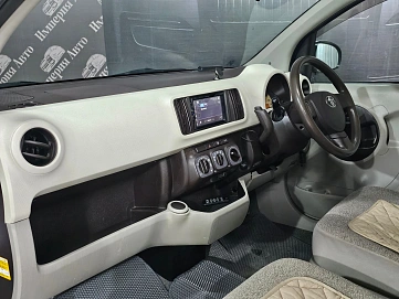 Toyota Passo, 2010г, передний привод, вариатор
