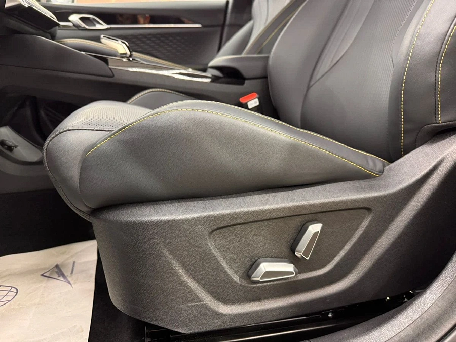 Geely Coolray, 2025г., передний привод, робот