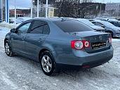 Volkswagen Jetta, 2006г., передний привод, автомат