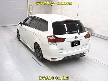 Toyota Corolla, 2015г, передний привод, вариатор