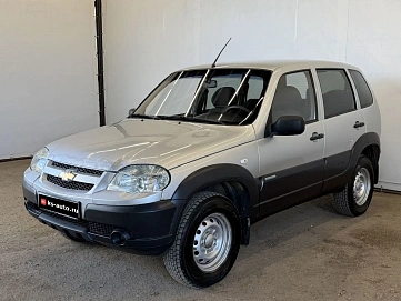 Chevrolet Niva, 2009г, полный привод, механика