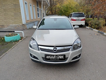 Opel Astra, 2008г, передний привод, автомат