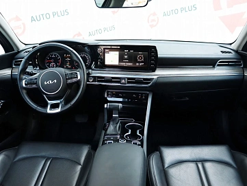 Kia K5, 2022г, передний привод, автомат