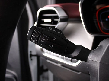 Geely Coolray, 2020г., передний привод, робот