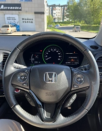 Honda Vezel, 2019г, передний привод, вариатор