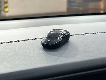 Tesla Model X, 2020г, полный привод, автомат