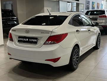 Hyundai Solaris, 2014г, передний привод, автомат