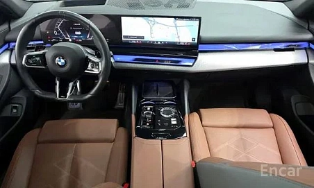 BMW 5 серии, 2024г, полный привод, автомат