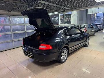 Skoda Superb, 2012г, передний привод, автомат