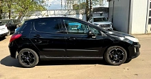 Peugeot 308, 2010г., передний привод, автомат