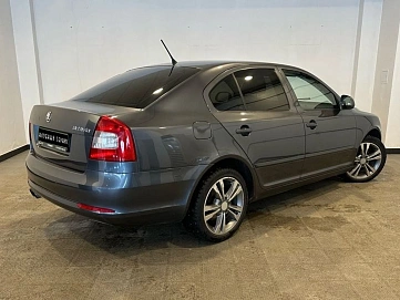 Skoda Octavia, 2011г, передний привод, автомат