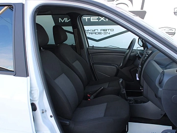 Lada (ВАЗ) Largus, 2024г, передний привод, механика