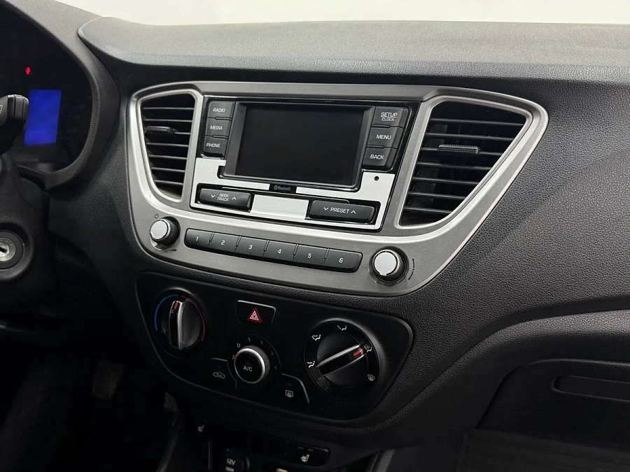 Solaris HS, 2024г., передний привод, механика