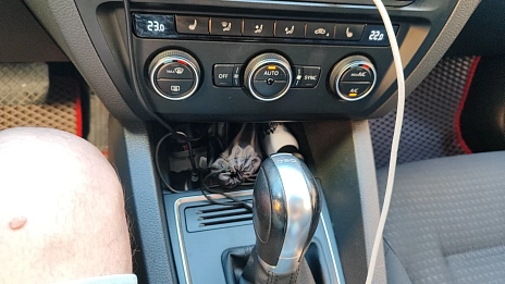 Volkswagen Jetta, 2016г, передний привод, робот