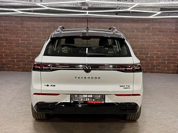 Volkswagen Tavendor, 2026г, полный привод, робот