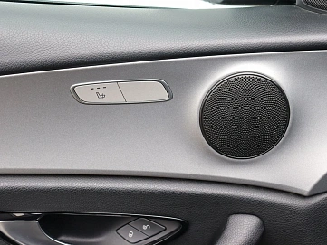 Mercedes-Benz E-Класс, 2020г, задний привод, автомат